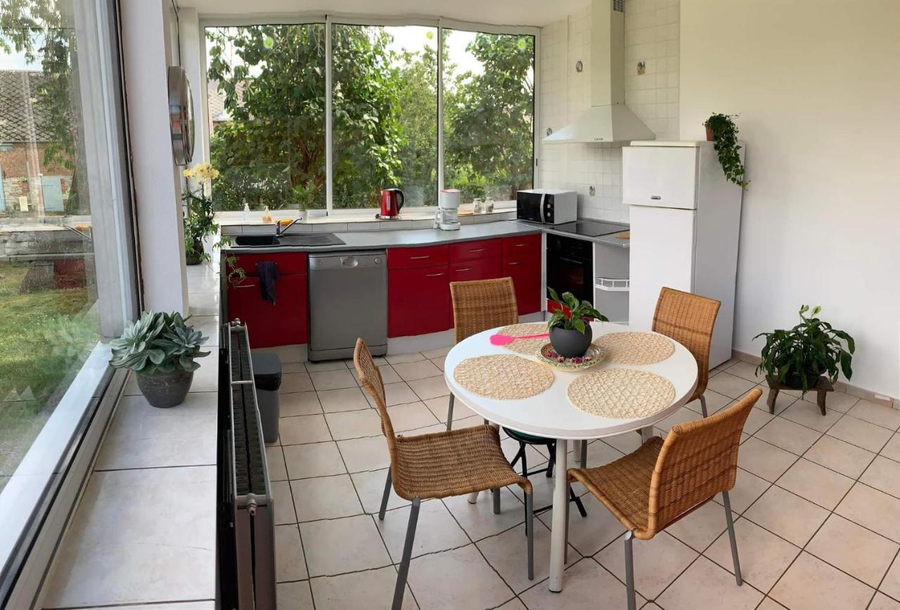Charmante Maison Avec Cheminee, Grand Jardin Et Boxe Chevaux Saint-Hilaire-sur-Helpe Exterior foto