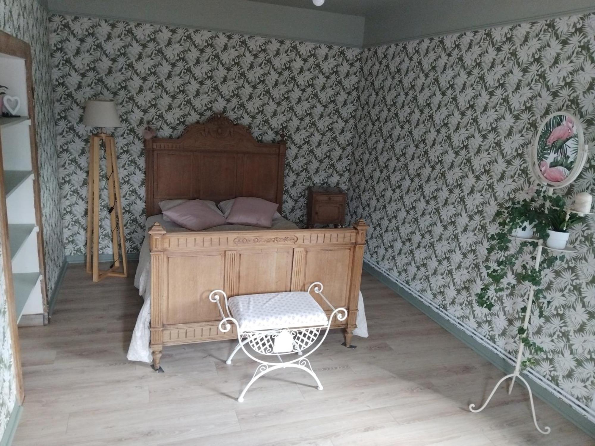 Charmante Maison Avec Cheminee, Grand Jardin Et Boxe Chevaux Saint-Hilaire-sur-Helpe Exterior foto